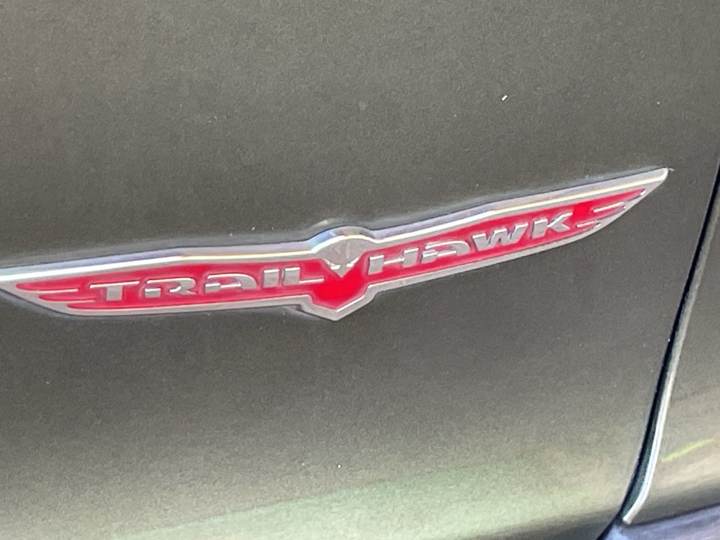 2019 Jeep Cherokee Trailhawk Elite