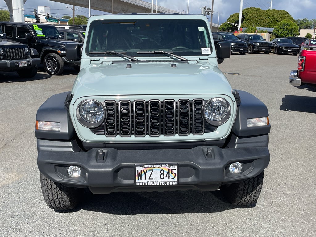 2024 Jeep Wrangler Sport S's photo