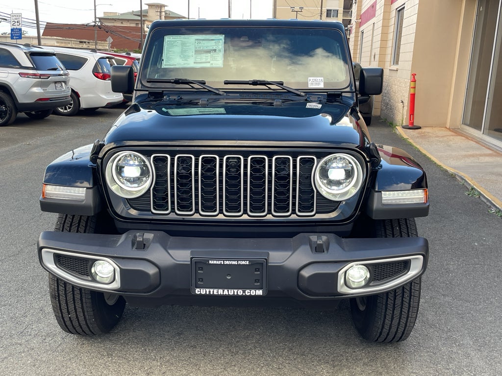 2025 Jeep Wrangler 4-Door Sahara 4x4
