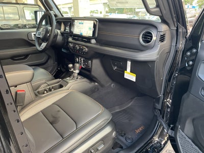 2025 Jeep Wrangler 4-Door Sahara 4x4