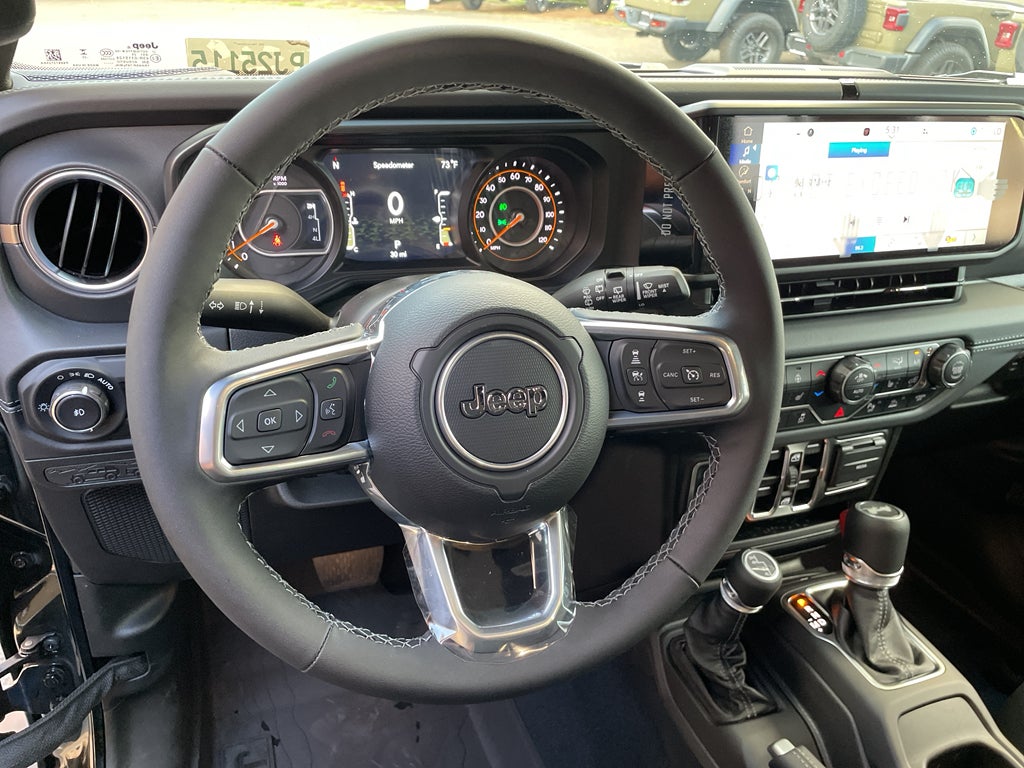 2025 Jeep Wrangler 4-Door Sahara 4x4