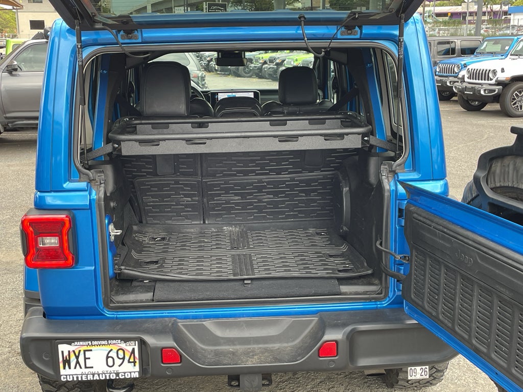 2024 Jeep Wrangler 4-Door Sahara 4x4