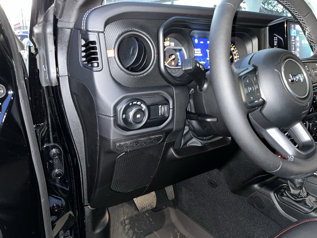 2025 Jeep Wrangler WRANGLER 4-DOOR RUBICON