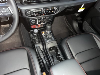 2025 Jeep Wrangler WRANGLER 4-DOOR RUBICON