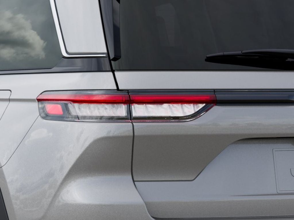 2026 Jeep Grand Cherokee GRAND CHEROKEE LAREDO 4X2