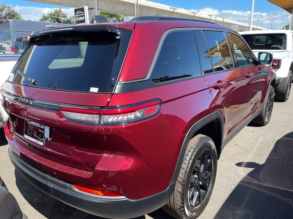 2026 Jeep Grand Cherokee GRAND CHEROKEE LAREDO ALTITUDE 4X2