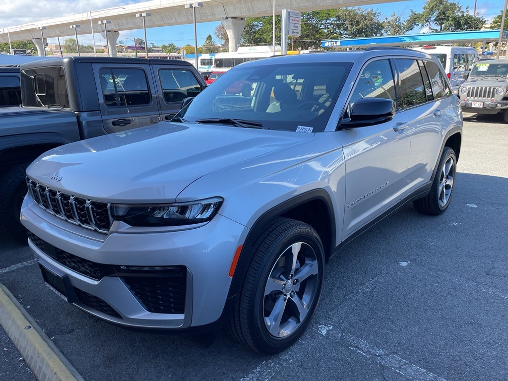 2026 Jeep Grand Cherokee GRAND CHEROKEE LIMITED 4X2