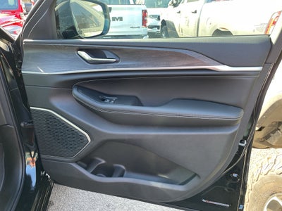 2026 Jeep Grand Cherokee GRAND CHEROKEE LIMITED RESERVE 4X4