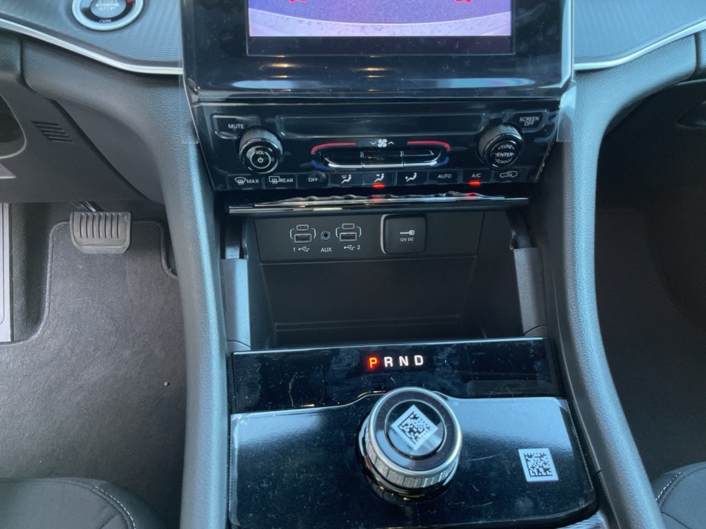 2025 Jeep Grand Cherokee GRAND CHEROKEE L LAREDO X 4X2