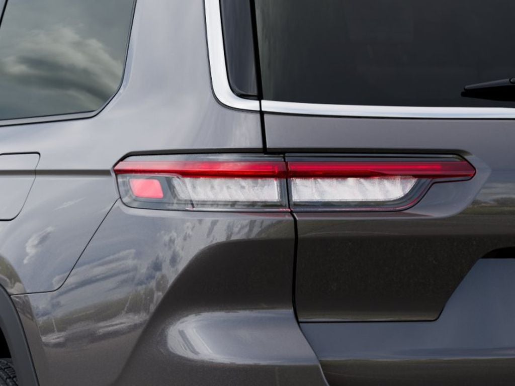2026 Jeep Grand Cherokee GRAND CHEROKEE L LAREDO 4X2