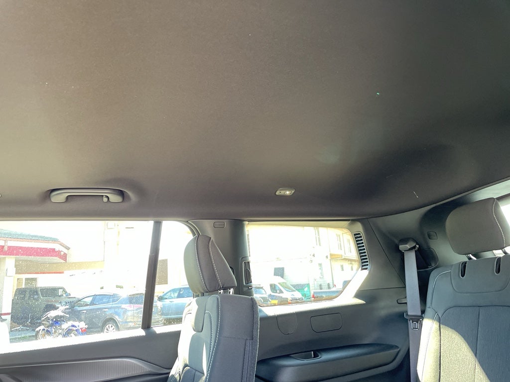 2025 Jeep Grand Cherokee GRAND CHEROKEE L LAREDO X 4X2