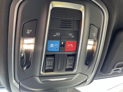 2025 Jeep Grand Cherokee GRAND CHEROKEE L LAREDO X 4X2