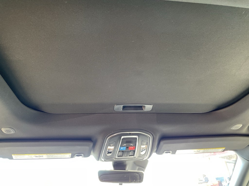 2025 Jeep Grand Cherokee GRAND CHEROKEE L LAREDO X 4X2