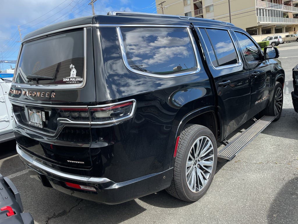 2022 Jeep Grand Wagoneer Series III