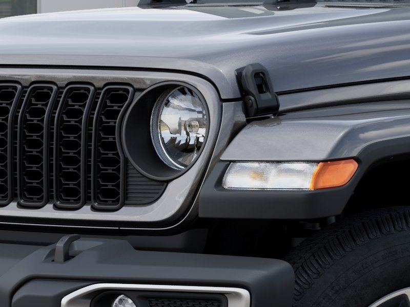 2026 Jeep Gladiator GLADIATOR SAHARA 4X4