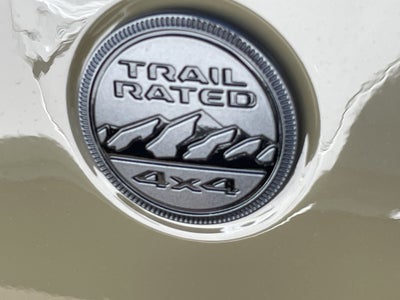 2026 Jeep Gladiator GLADIATOR SAHARA 4X4