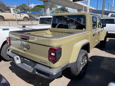 2026 Jeep Gladiator GLADIATOR SAHARA 4X4