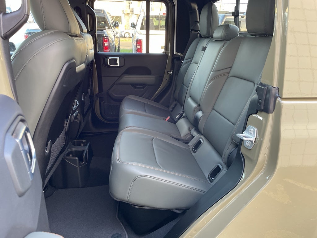 2026 Jeep Gladiator GLADIATOR MOJAVE X 4X4