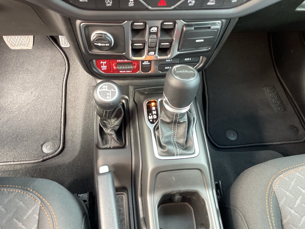 2026 Jeep Gladiator GLADIATOR MOJAVE 4X4