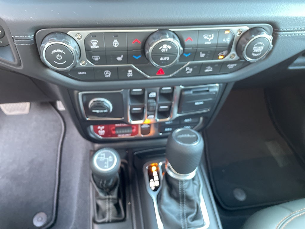 2026 Jeep Gladiator GLADIATOR MOJAVE X 4X4