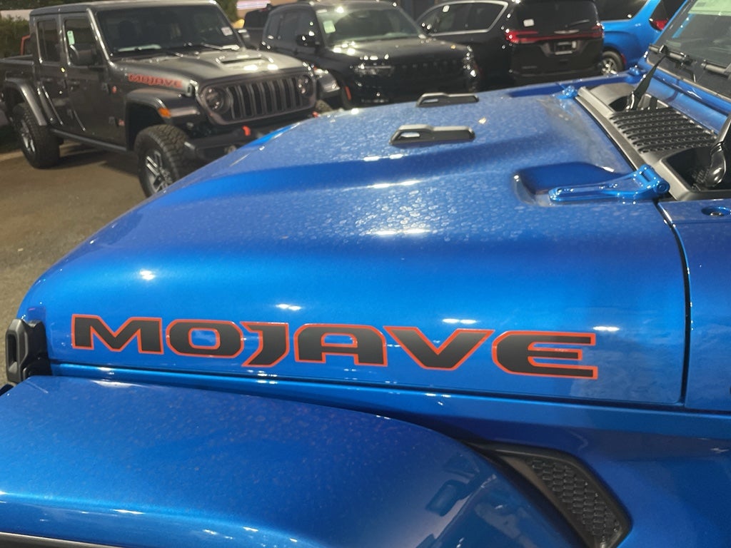 2026 Jeep Gladiator GLADIATOR MOJAVE 4X4