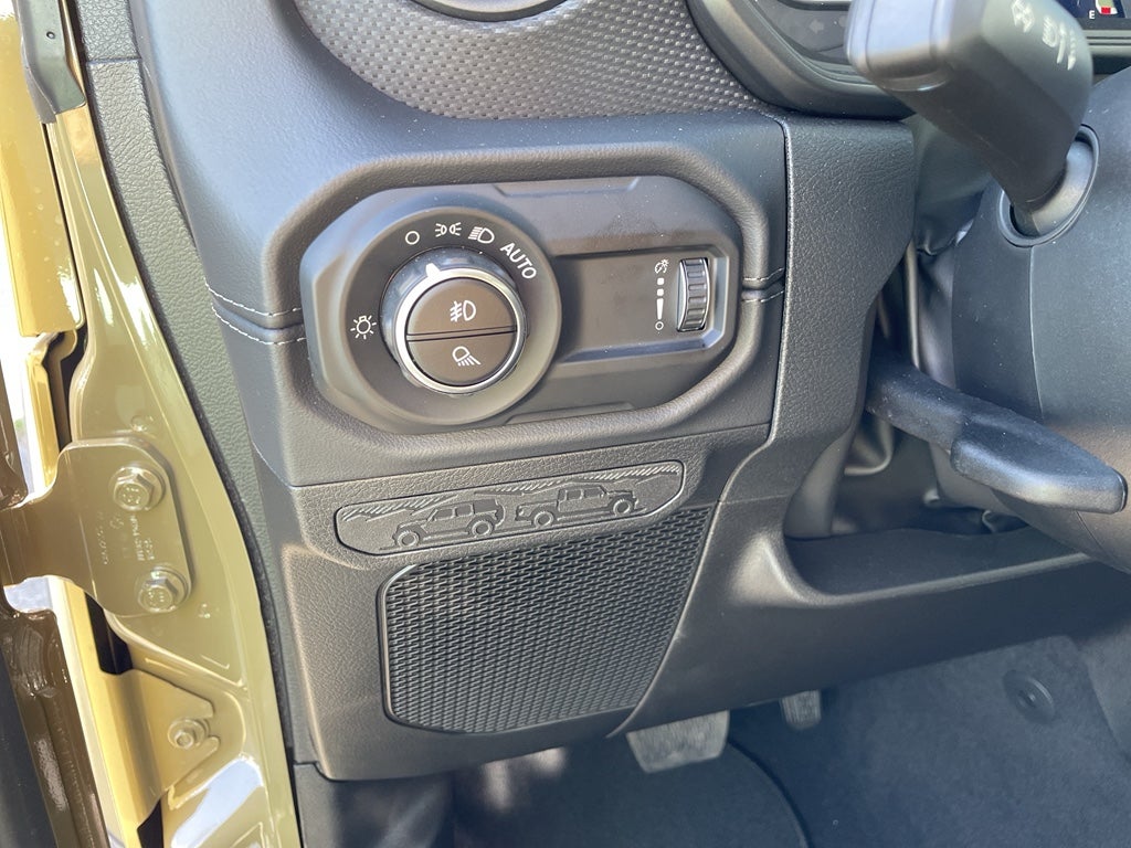 2026 Jeep Gladiator GLADIATOR MOJAVE 4X4