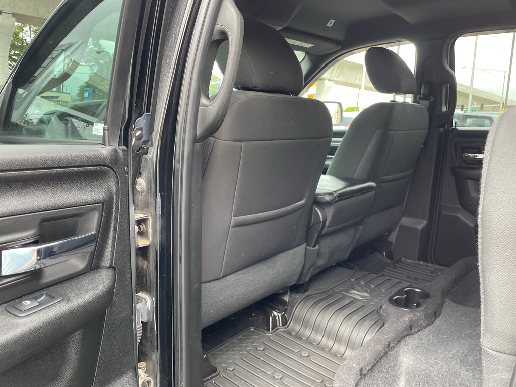 2021 RAM 1500 Classic Warlock Quad Cab 4x4 6'4' Box