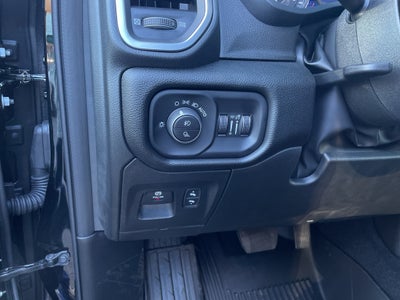 2026 RAM Ram 1500 RAM 1500 BIG HORN CREW CAB 4X2 5'7' BOX