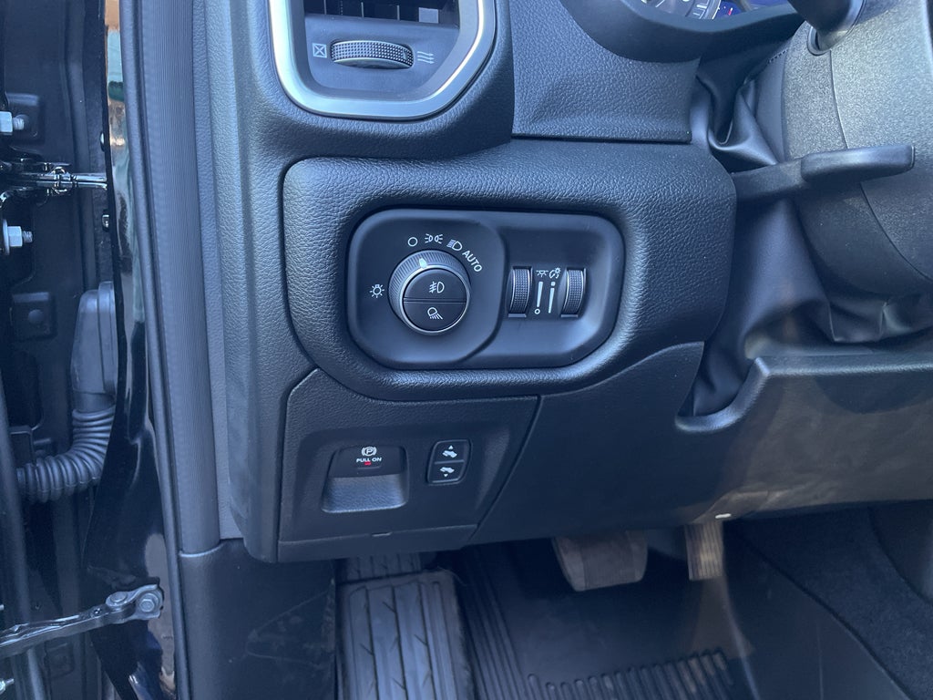 2026 RAM Ram 1500 RAM 1500 BIG HORN CREW CAB 4X2 5'7' BOX