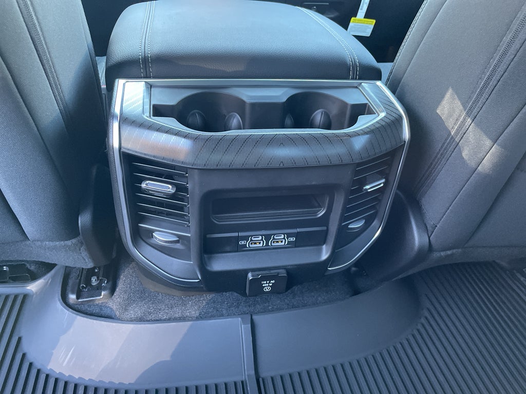 2026 RAM Ram 1500 RAM 1500 BIG HORN CREW CAB 4X2 5'7' BOX