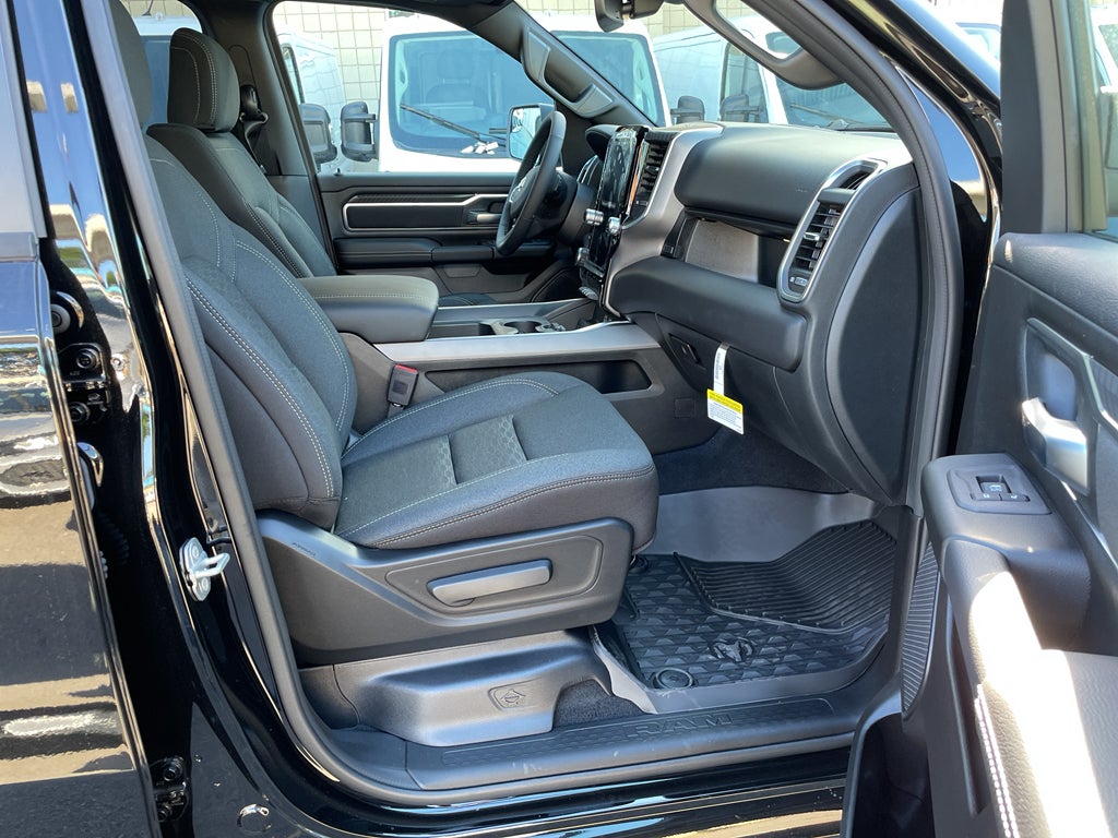 2026 RAM Ram 1500 RAM 1500 BIG HORN CREW CAB 4X2 5'7' BOX