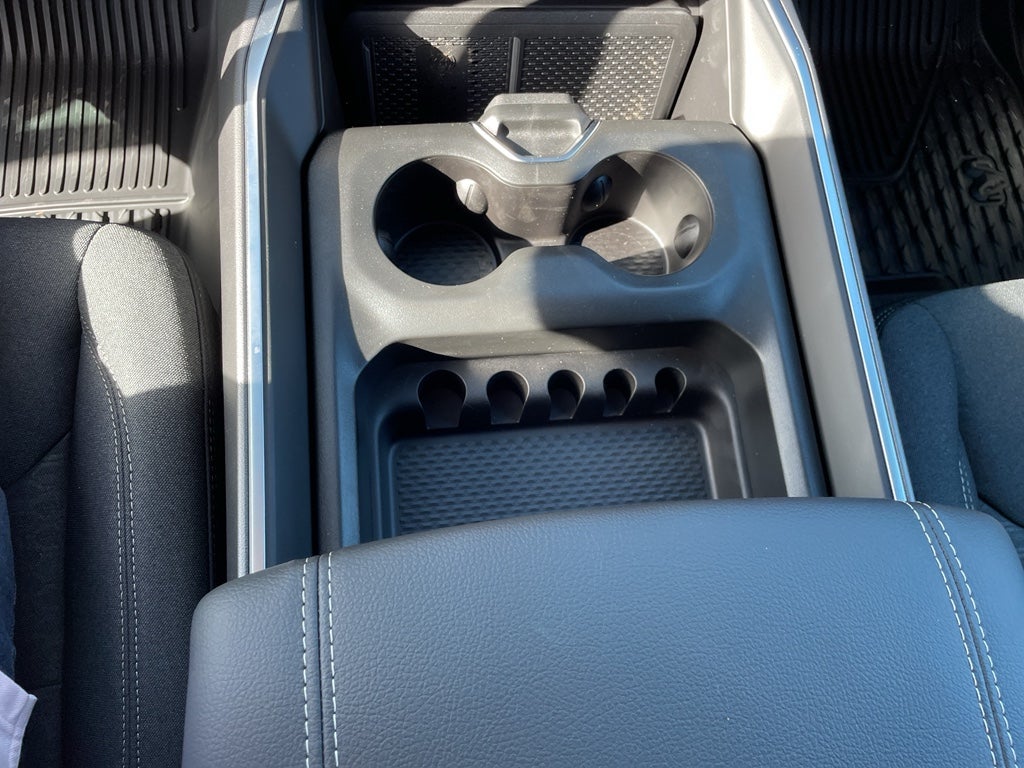 2026 RAM Ram 1500 RAM 1500 BIG HORN CREW CAB 4X2 5'7' BOX