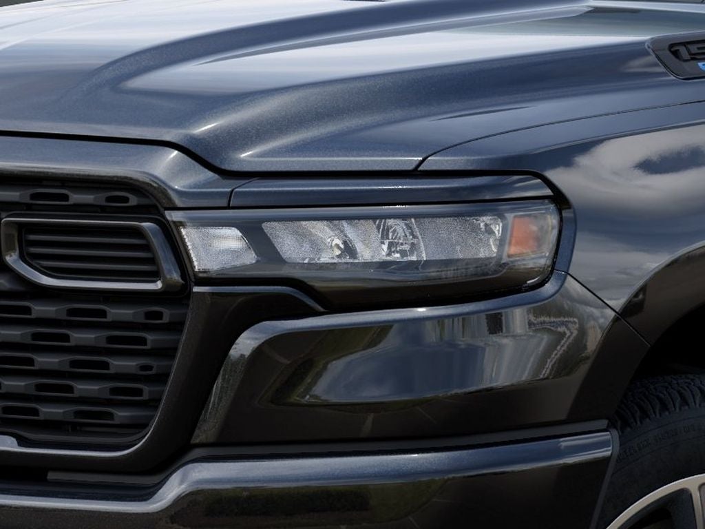 2026 RAM Ram 1500 RAM 1500 EXPRESS CREW CAB 4X2 5'7' BOX