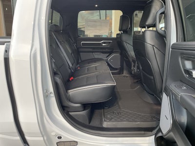 2025 RAM Ram 1500 RAM 1500 LARAMIE CREW CAB 4X2 5'7' BOX