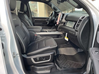 2025 RAM Ram 1500 RAM 1500 LARAMIE CREW CAB 4X2 5'7' BOX