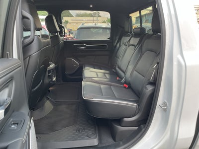 2025 RAM Ram 1500 RAM 1500 LARAMIE CREW CAB 4X2 5'7' BOX