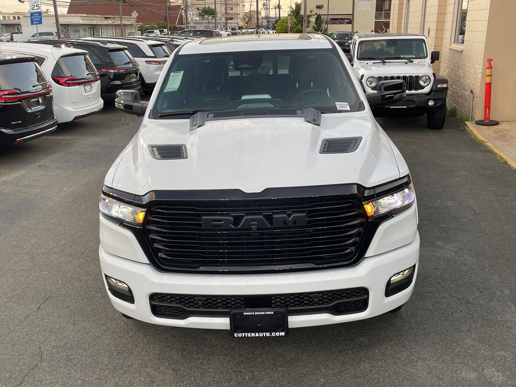 2025 RAM Ram 1500 RAM 1500 LARAMIE CREW CAB 4X2 5'7' BOX