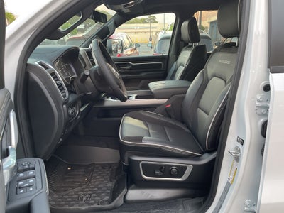 2025 RAM Ram 1500 RAM 1500 LARAMIE CREW CAB 4X2 5'7' BOX