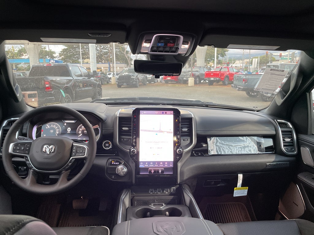 2025 RAM Ram 1500 RAM 1500 LARAMIE CREW CAB 4X2 5'7' BOX