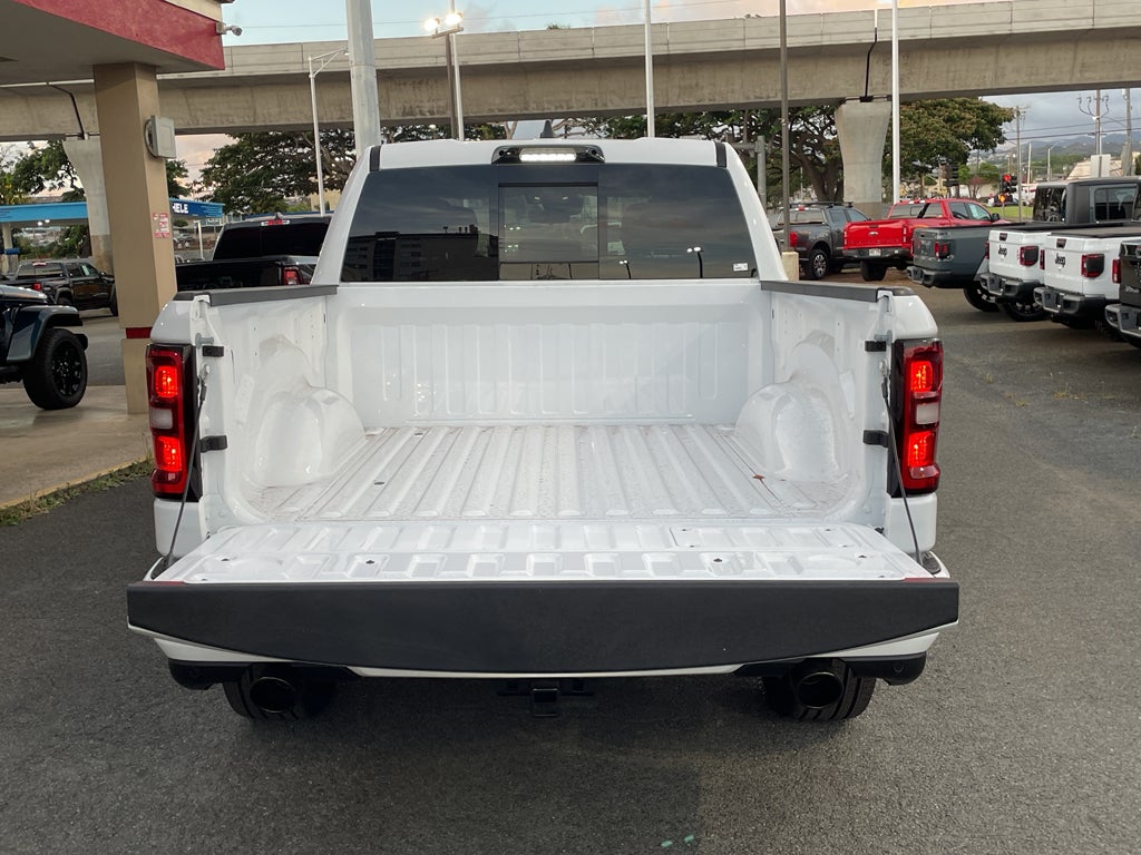 2025 RAM Ram 1500 RAM 1500 LARAMIE CREW CAB 4X2 5'7' BOX