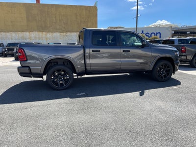 2025 RAM Ram 1500 RAM 1500 LARAMIE CREW CAB 4X2 5'7' BOX