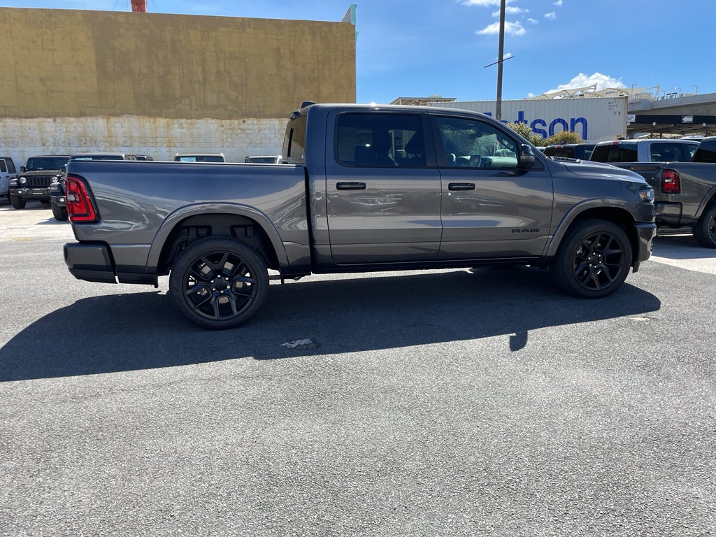 2025 RAM Ram 1500 RAM 1500 LARAMIE CREW CAB 4X2 5'7' BOX