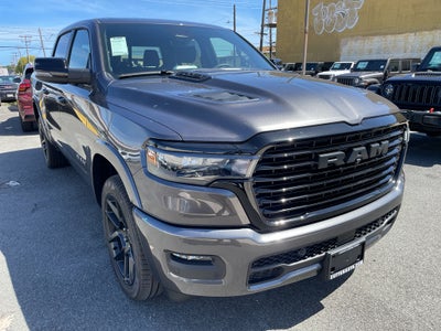 2025 RAM Ram 1500 RAM 1500 LARAMIE CREW CAB 4X2 5'7' BOX