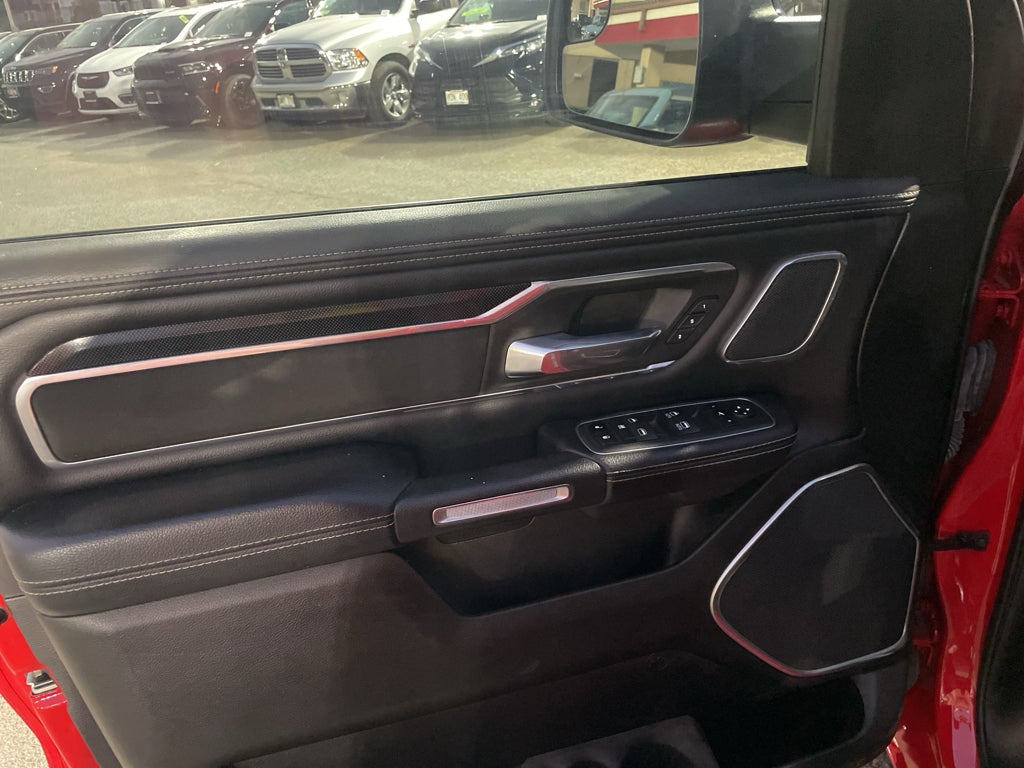 2022 RAM 1500 Laramie Crew Cab 4x2 5'7' Box