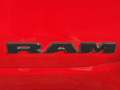 2022 RAM 1500 Laramie Crew Cab 4x2 5'7' Box