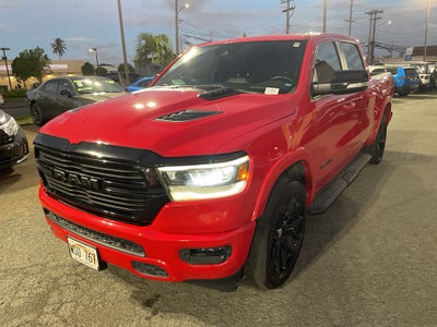 2022 RAM 1500 Laramie Crew Cab 4x2 5'7' Box