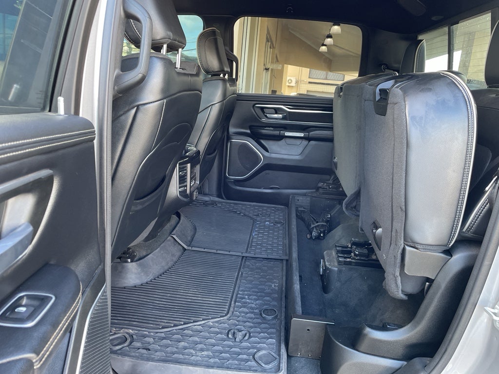 2021 RAM 1500 Laramie Crew Cab 4x2 5'7' Box