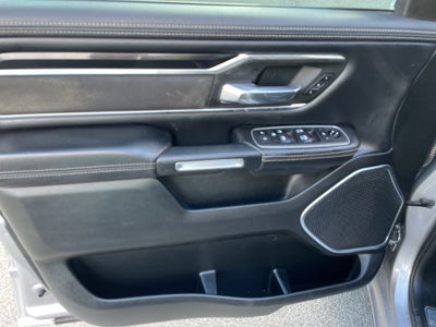 2021 RAM 1500 Laramie Crew Cab 4x2 5'7' Box