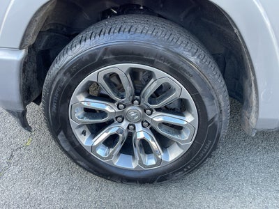 2021 RAM 1500 Laramie Crew Cab 4x2 5'7' Box