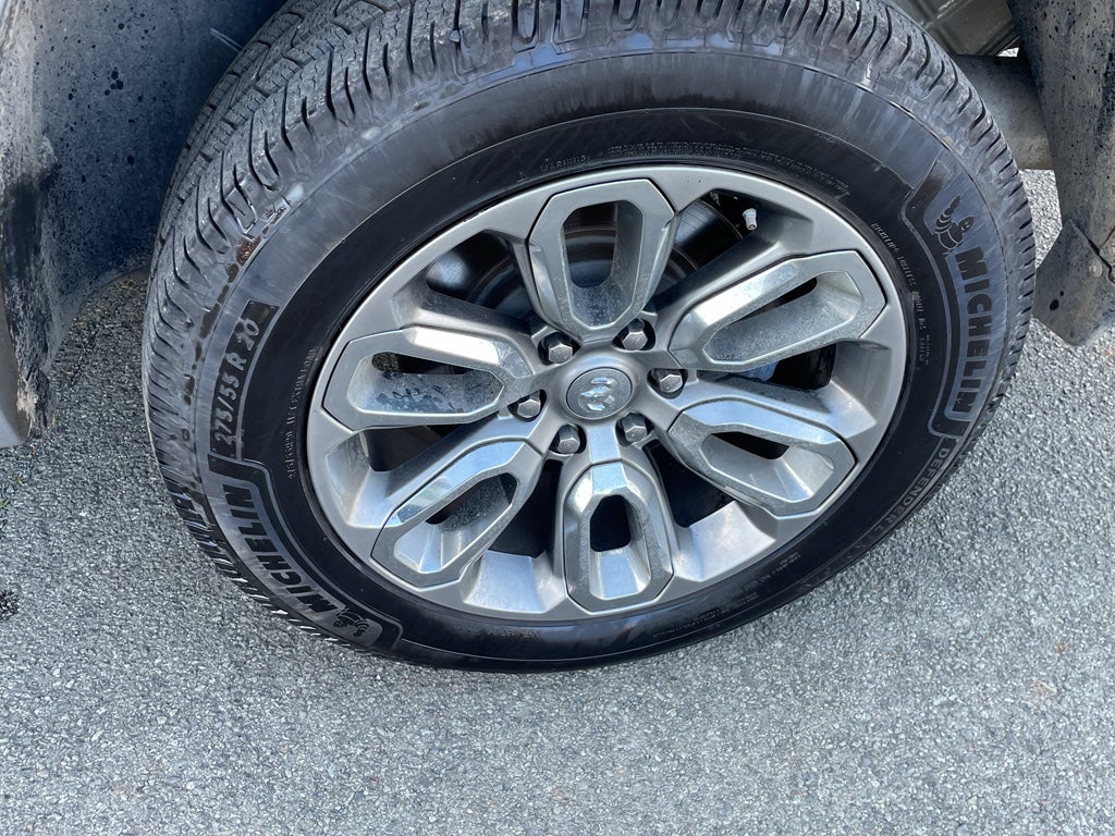 2021 RAM 1500 Laramie Crew Cab 4x2 5'7' Box